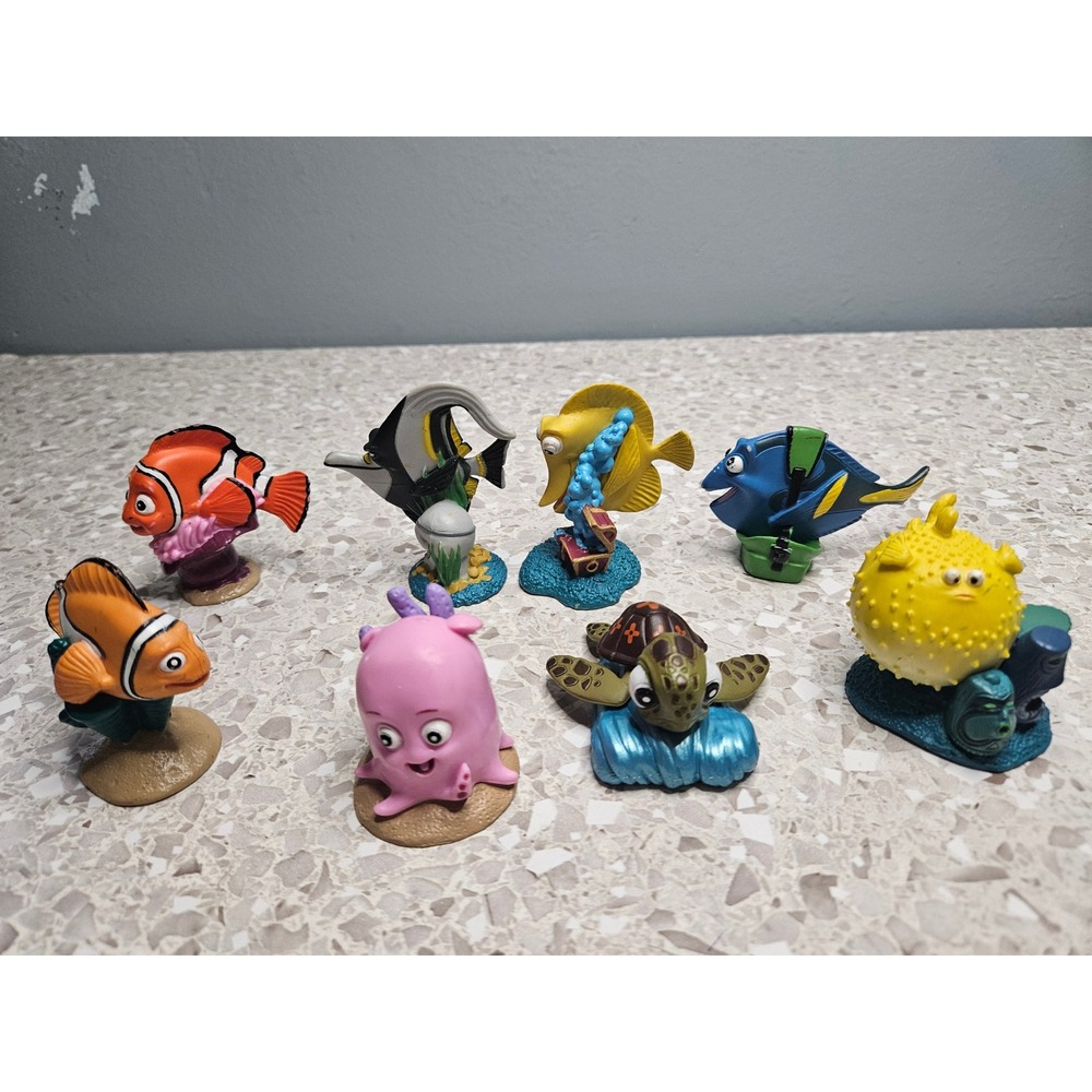 Disney Pixar Finding Nemo Dory Figure Set 8pc Multicolor Plastic Cake Toppers